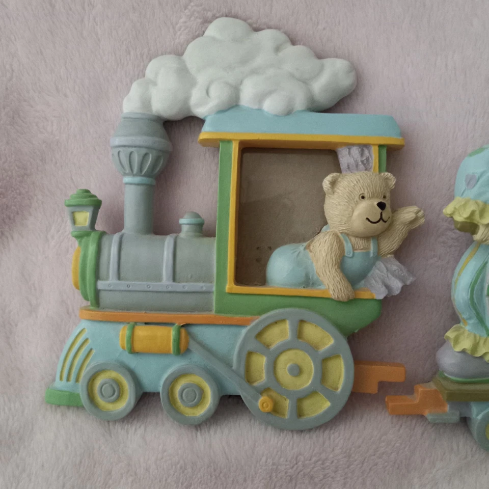 Conjunto de marcos de fotos de tren para bebés años 90 sin caja Foto 2 de 4