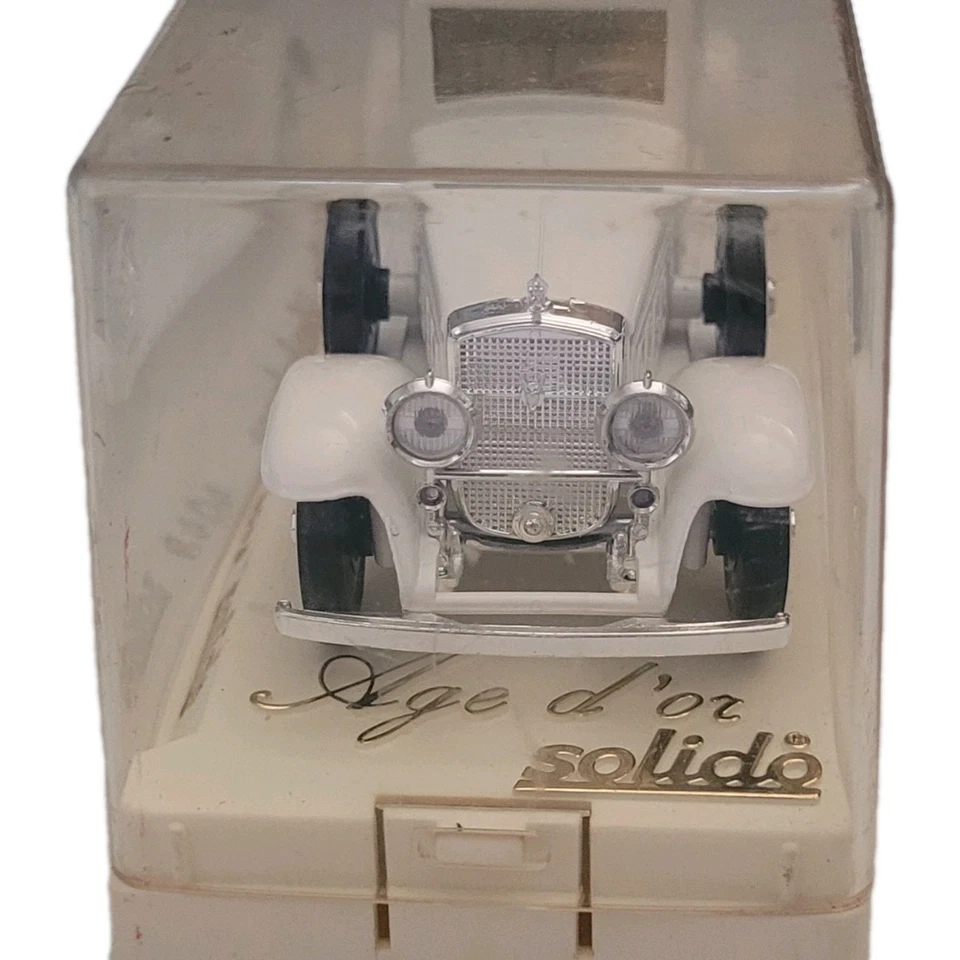 Blanco 1931 Cadillac V16 Denver Primeros Auxilios R. Squad SOLIDO Die Cast Francia Foto 2 de 4