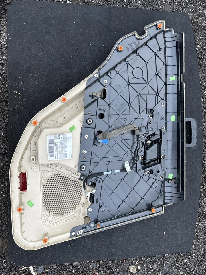 Panel de puerta interior pasajero trasero derecho Mercedes X204 GLK350 10-15 OEM Foto 3 de 4