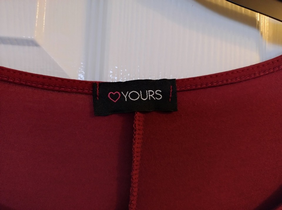 YOURS 3/4 sleeved Tunic/Dress size 20 Burgundy and Black, handkerchief