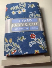 David Textiles Blue Floral Carton Fabric Quilt Crafting Decor 1Yd-36”x44”