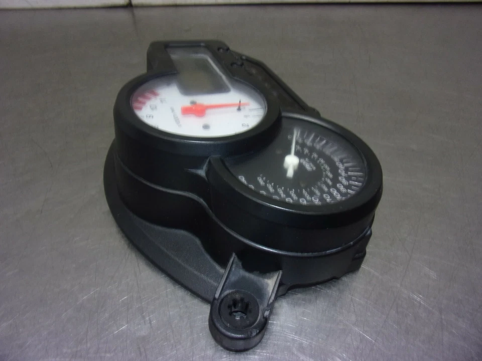 VELOCÔMETRO MEDIDOR FABRICANTE DE EQUIPAMENTO ORIGINAL 521 A HONDA SUPERHAWK VTR 1000F 2003 - Imagem 4 de 4