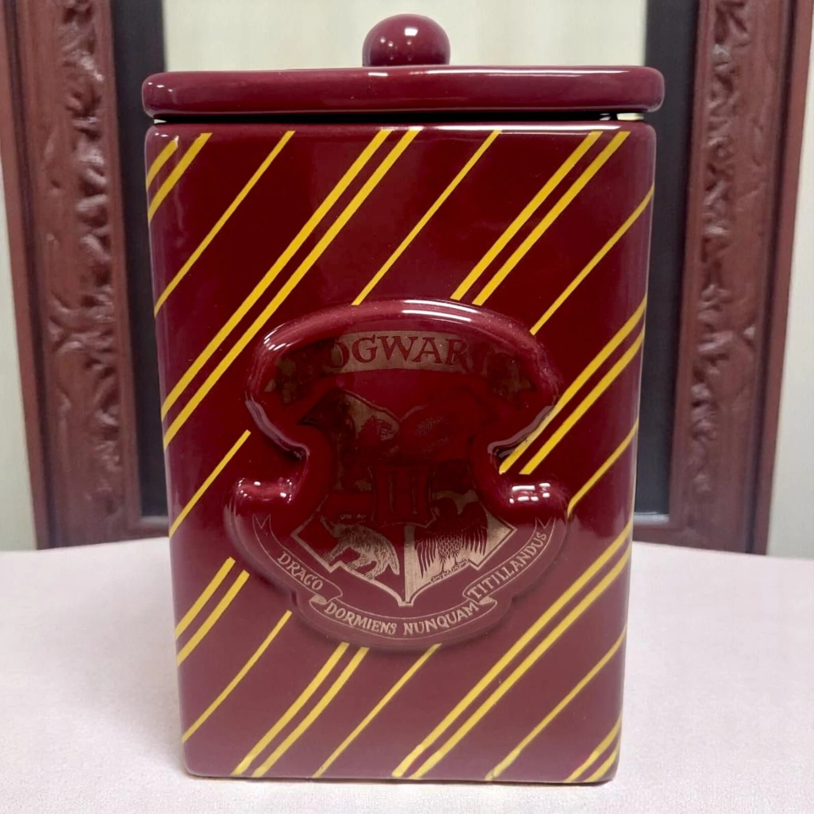Red Ceramic Fantasy Storage Jar With Lid Square Kitchen Biscuit Canister