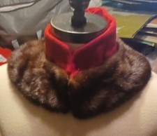 Vintage Red Wool Collar with Genuine Mink Fur w/Hook Eye Closure 1960s,preowned