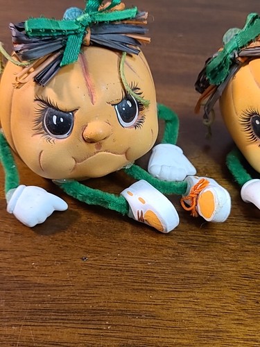 Set Of 2 Vintage Anthropomorphic Pumpkin Shelf Sitters Adorable! - Picture 8 of 14