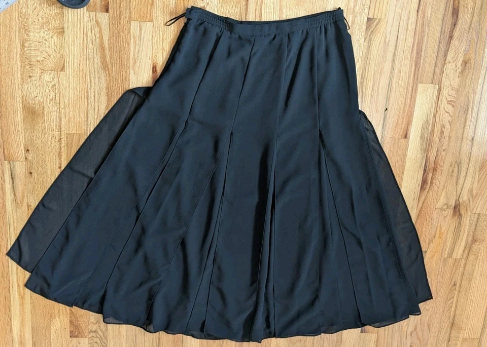 Maxi falda Dawn Joy Evening negra con panel de lavado de autos | Talla 16 Foto 4 de 4