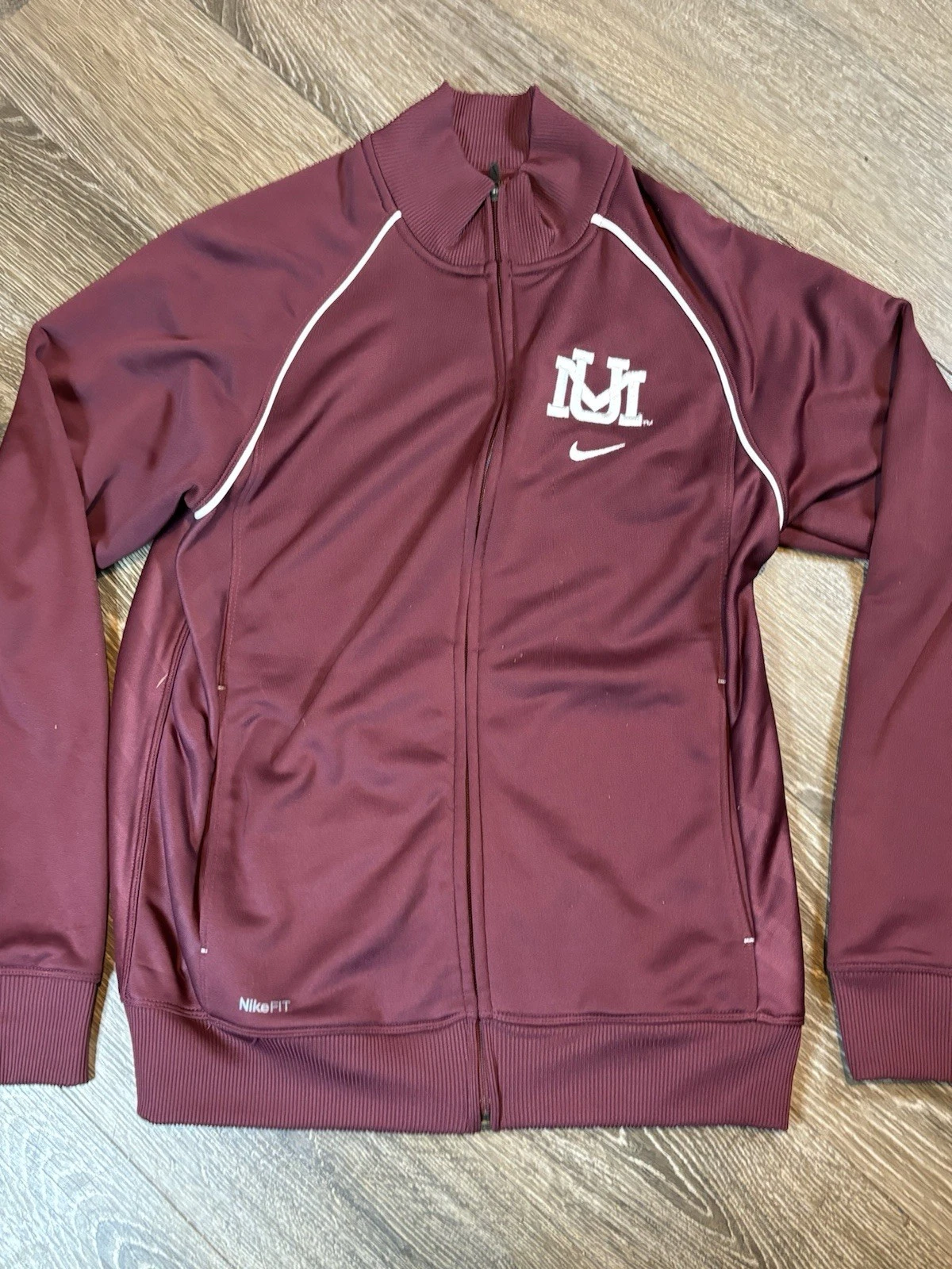 Nike Montana Grizzlies Maroon White Nike Fit Full Zip Jacket Adult Small *Flaw