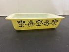 1957 PYREX 575 B 2 1/2 QT Space Saver Dish Promotional Needlepoint Embroidery 24
