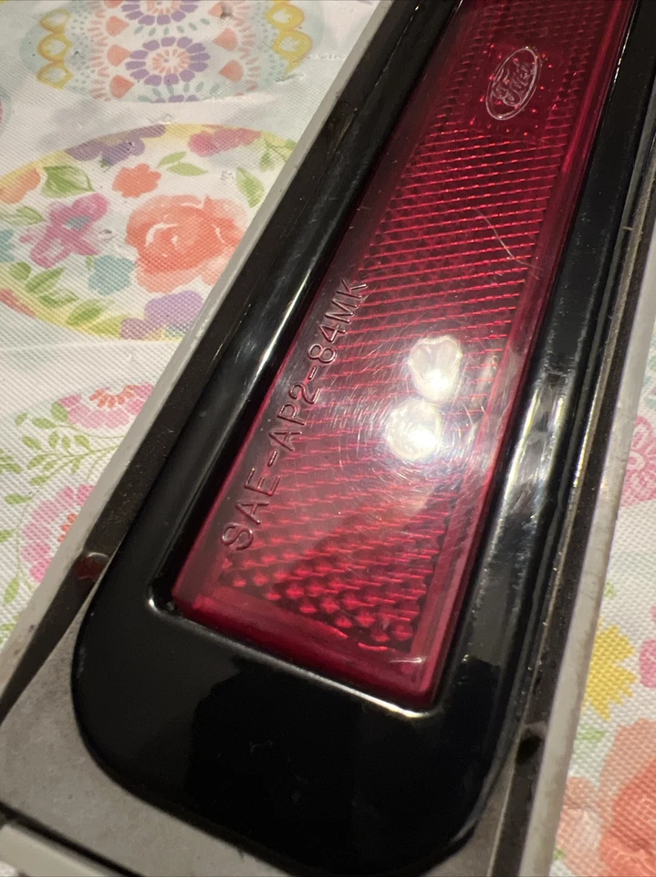 LINCOLN MARK VII LSC 87-92 1987-1992 OE MARCADOR LATERAL TRASERO LUZ PASAJERO verde Foto 3 de 4