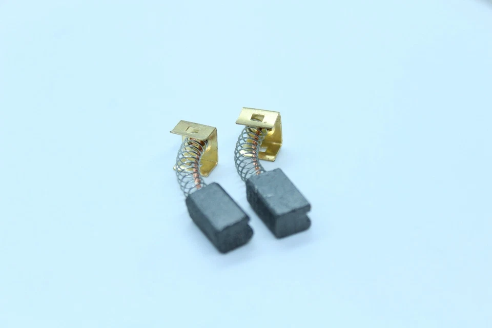 2x Charbon Balai Black & Decker CD105 CD110 CD115 KG900 KG915 KG725 AST6 AST6XC - Image 2 of 4