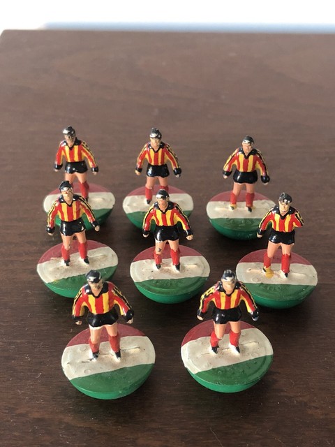 Partick Thistle Subbuteo Hand Painted 1980s Incomplete - Check Pics 8 Players Partick Thistle Subbuteo Hand Painted 1980s Incomplete - Check Pics 8 Players