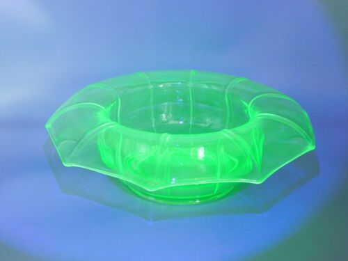 ART DECO UV GLASS CAMBRIDGE BLACK POPPY FIGURINE/FROG AND GLASS BOWL CENTREPIECE - Picture 5 of 12