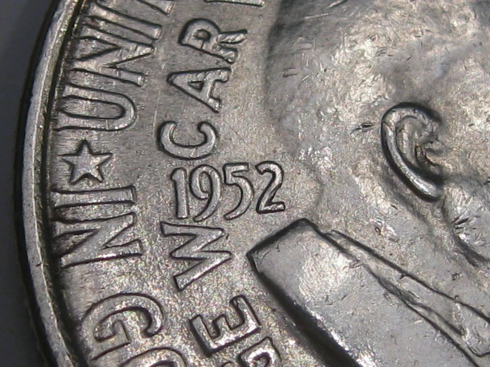 1952 Washington-Carver Commemorative Half Dollar. #11 - Image 3 of 4