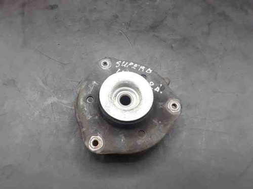 SKODA SUPERB II 3T4 Stoßdämpferhalter hinten rechts 1K0412331C 1.80 25515168