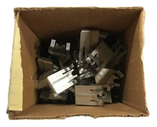 Erico Caddy Lay-in Light Fixture Clip 515A [Lot of 90] NOS