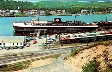 SHIPS, "City of Green Bay" Car Ferry, MANITOWOC - KEWAUNEE, Wisconsin Postcard