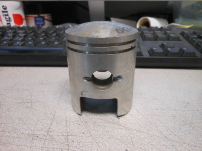 NOS Kawasaki 54 mm Piston 1974-1975 S3 1976-1978 KH400 13027-060A