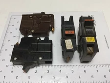 LOT OF 4 FEDERAL PACIFIC STAB LOK SINGLE 30AMP BREAKERS (USED NOT TESTED)