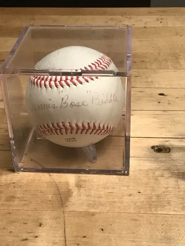 Autographed Baseball Dennis "Bose" Biddle Negro League Chicago American Giants