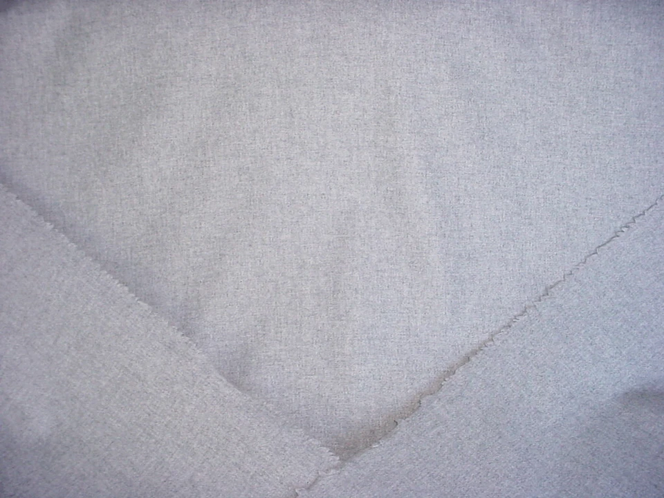 1-1/4Y Kvadrat 0713 Light Gray Silvery Gray Wool Strie Upholstery Fabric - Image 4 of 4
