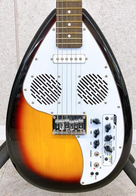 ギター VOX APACHE-1 VOX APACHE-1 アンプ内蔵ギター 本体のみ /ヴォックス/店頭/他モール ギター