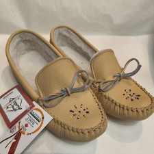 Bastien Industries Hiawatha Moccasins Style 442 Women's Size 10