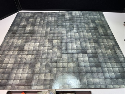 Caja de miniaturas 2010 figuras magos de la costa y piezas de juego tablero de dados - Imagen 23 de 24
