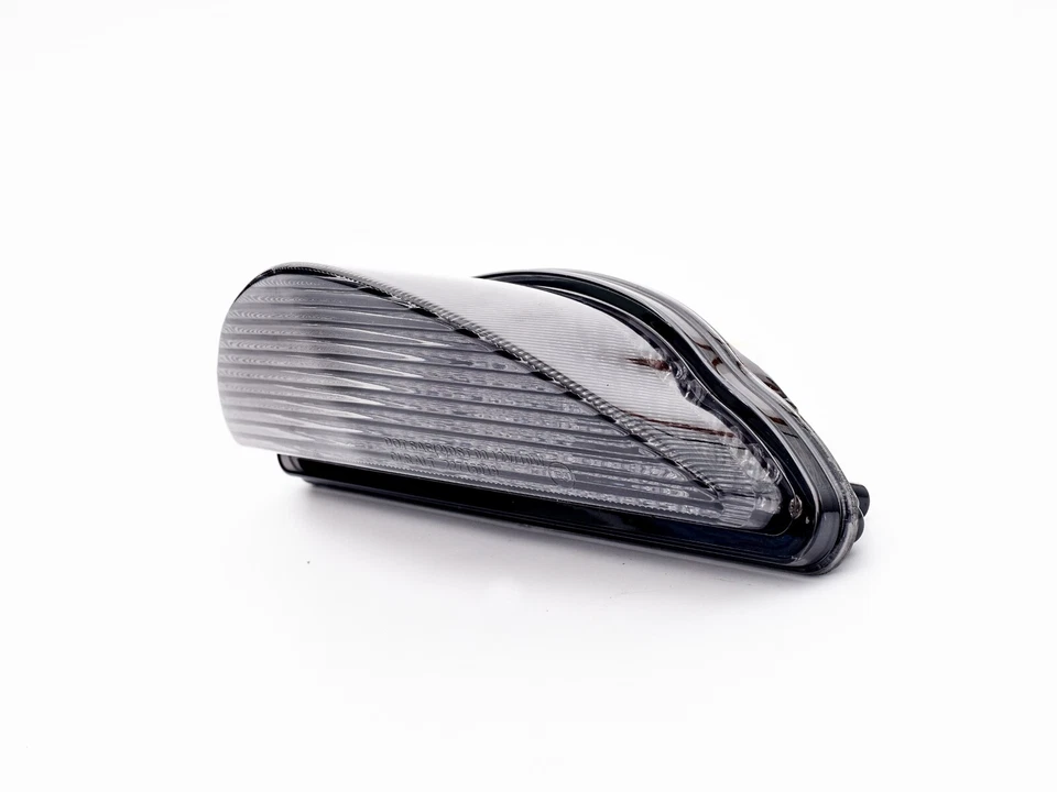 Luz traseira de LED fumaça integrada sinais de seta compatível com Yamaha 2008-2017 Raider XV1900 - Imagem 2 de 4