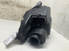2016-2018 Chevrolet Chevy Cruze Gasoline Air Cleaner Intake Filter Box Oem