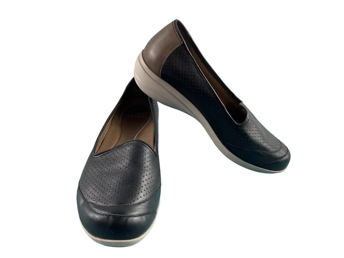 Dansko womens flats clearance