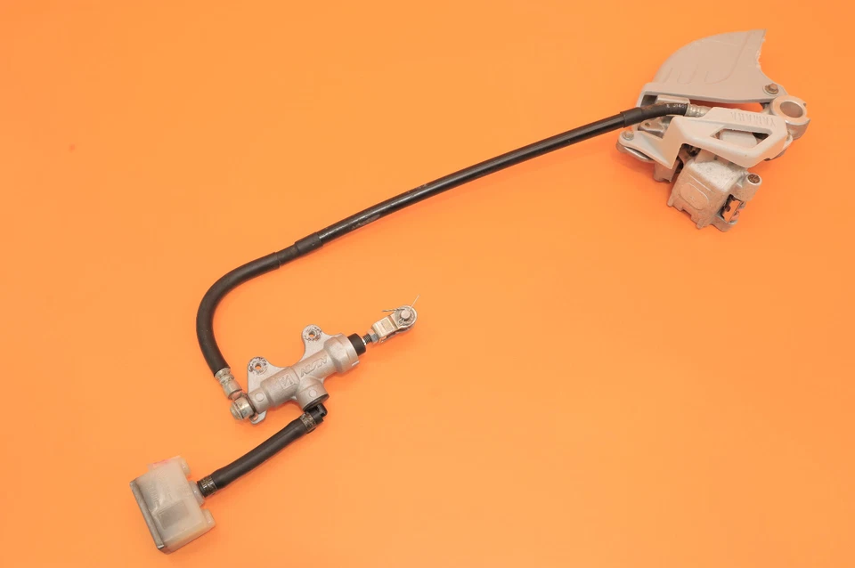 2001 01 WR250F WR 250F pinça de freio traseira OEM suporte cilindro mestre alavanca de mangueira - Imagem 3 de 4