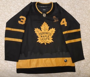 toronto maple leafs ovo jersey
