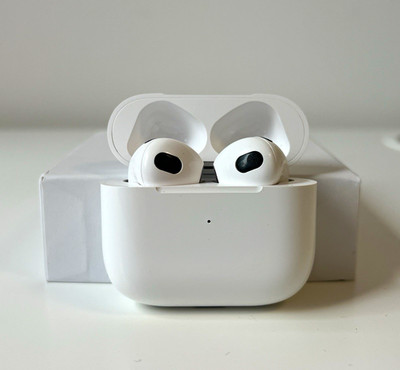 Apple AirPods Pro In-Ear-Kopfhörer Bluetooth kabellos m. Ladecase Weiß