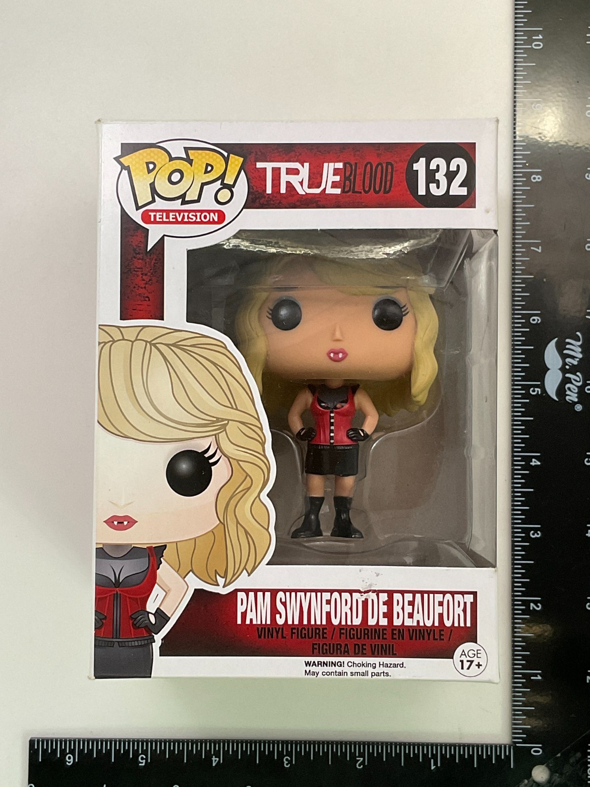 Funko Pop! Television: Pam Swynford De Beaufort #132 Vinyl Non-Mint Box -Cn C1