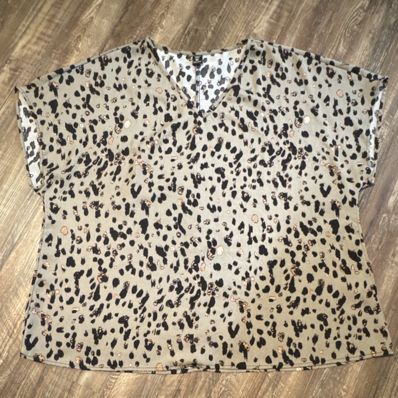 SheIn Leopard Print V-Neck Blouse 3XL Plus Size Short Sleeve