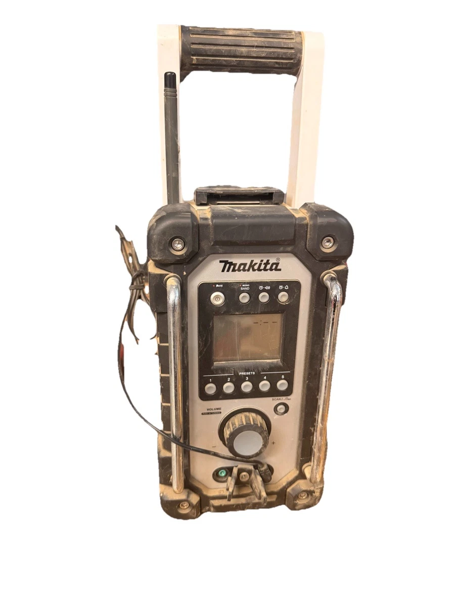 Makita 移動BATTERYラジオ Makita USA - Product Details -XRM12
