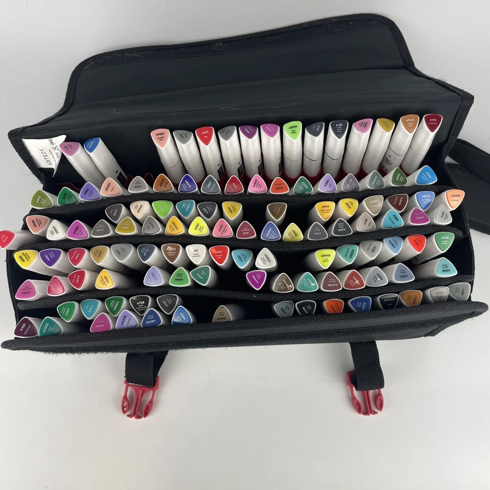 Arteza EverBlend Art Markers – 16 Markers in 144-Capacity Carry Case Organizer - Image 3 of 4