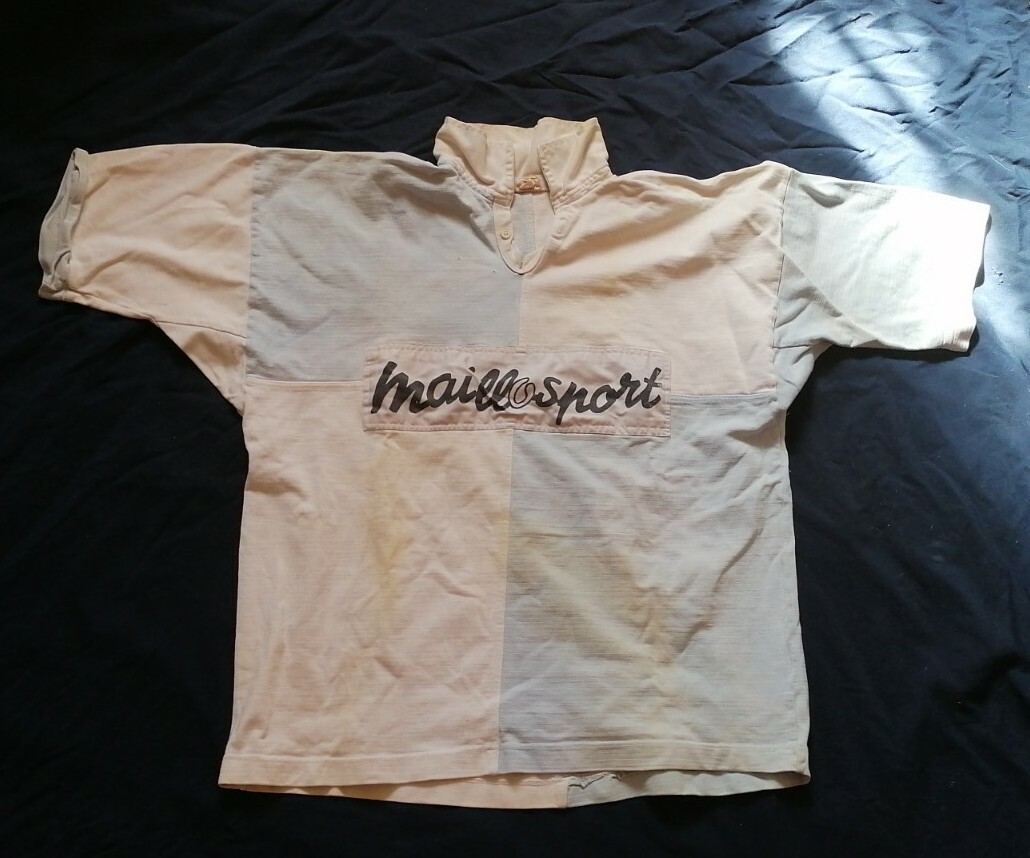 Maillot Rugby Club Mandelieu Vintage - Groupe A Ou B - Numéro 18 - Bleu
