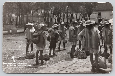 RPPC 1950s, TIPILOS INDIOS CHAMULAS C.DE LAS CASAS CHIS.MEX A1105