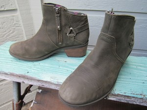 teva foxy bootie