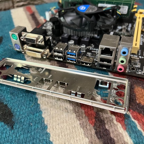 ASUS B85M-G mATX NAS/Server Motherboard Combo •Core i5-4590T •16GB RAM •TESTED! - Afbeelding 5 van 11