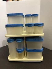 Vintage Tupperware Carousel Modular Mates Spice Rack with 22 Spice Container