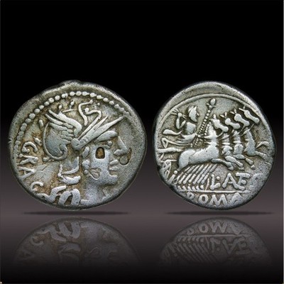 136 BC Roman Republic Denarius Antestius Gragulus Jupiter Quadriga, Crawford 238