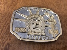VINTAGE 1986 STATUTE OF LIBERTY 100 YEARS SILVER  GOLD TONE BELT BUCKLE