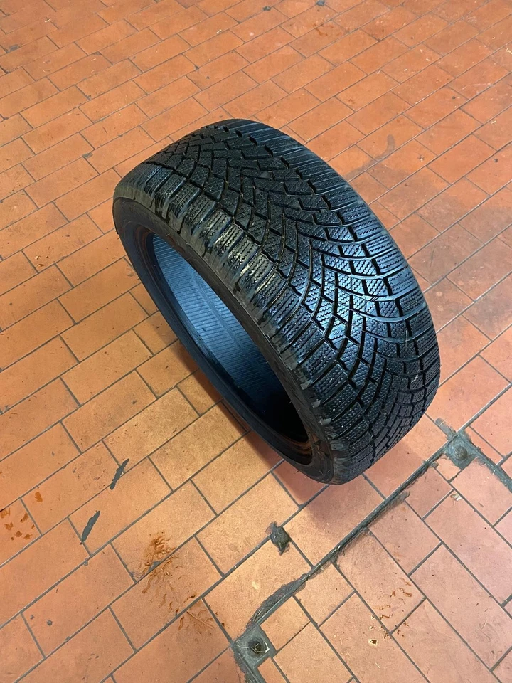 Winterreifen Bridgestone Blizzak LM-005 3PMSF RunFlat XL 225/45 R17 94V id42626 - Bild 2 von 4