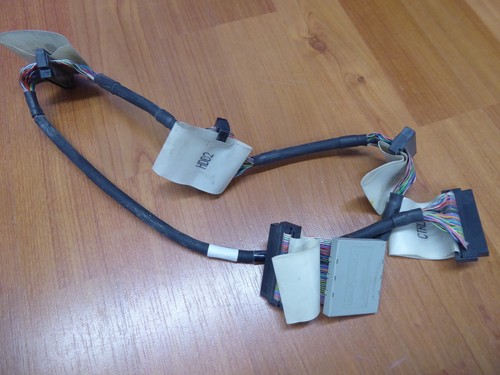 DELL YC245 SCSI CABLE 4 DROP + TERMINATED U320 LVD/SE SCSI CABLE 68 PINNED