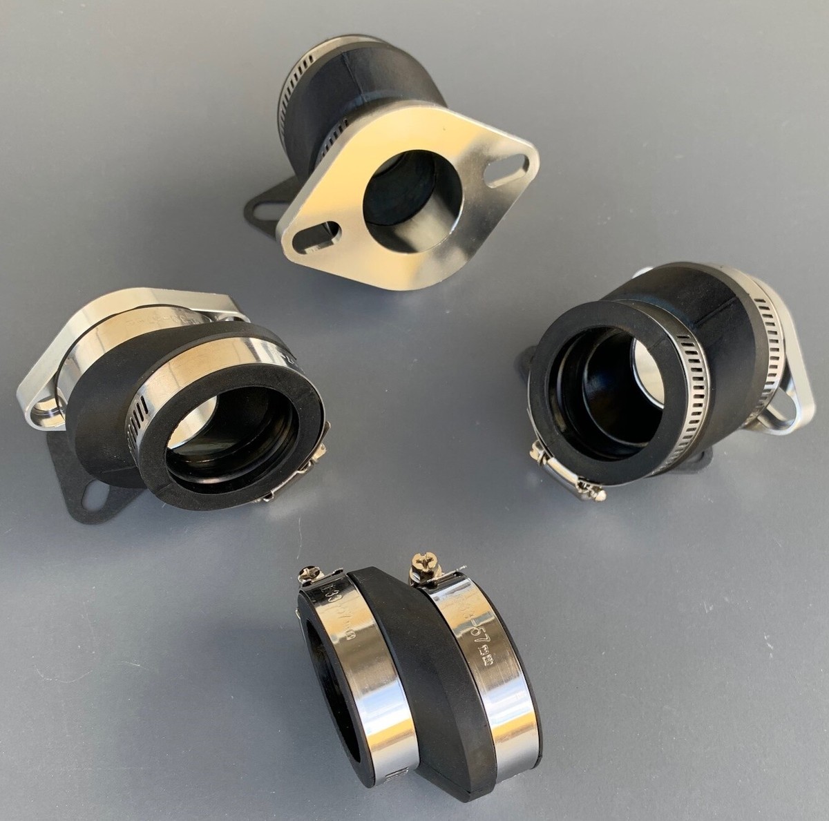 ヨギニーフード Mikuni Flange Assy 34mm ID, 40mm Offset Boot, 51-58mm Stud Centres