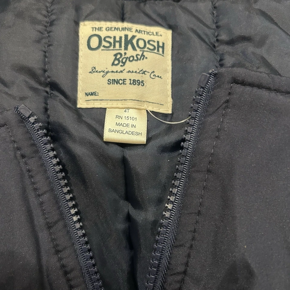 Baberos Oshkosh B'gosh Aislados Azul Marino Nieve Clima Frío 4T Foto 3 de 4