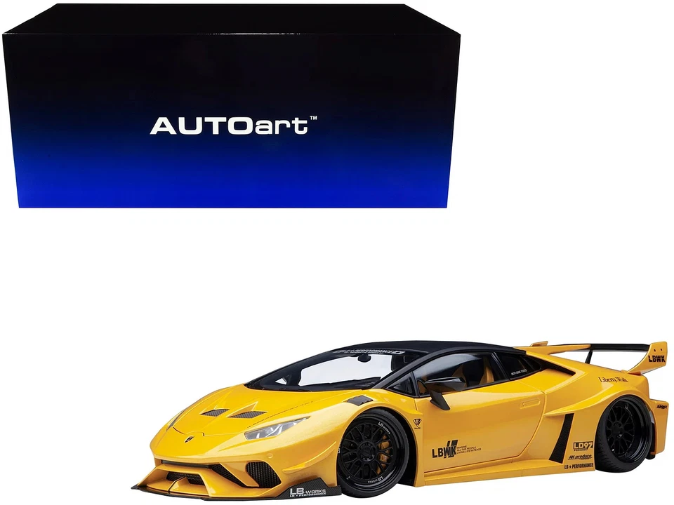 Lamborghini Huracan GT "LB-Silhouette Works" Amarelo Metálico com Tampo Preto 1/18 - Imagem 2 de 2