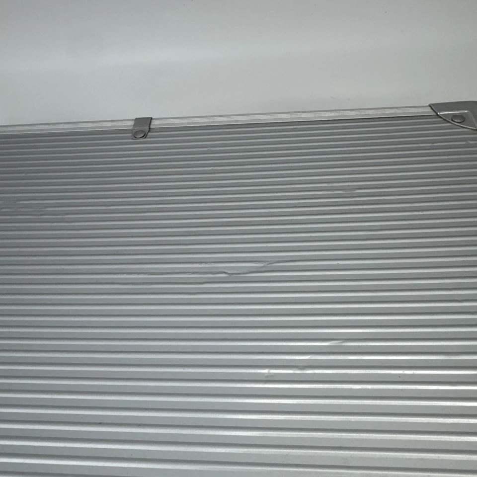 GameCube Pro Gamer Kit Intec Aluminum Metal Carrying Case suitcase game cube wii - Image 2 of 4